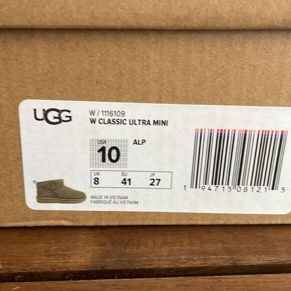 UGG Classic Ultra Mini Booties Antelope US Women Size 10/UK 8/EU 41 - Picture 14 of 14